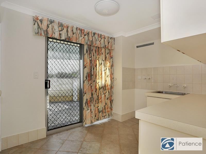 36 Streeton Promenade, Woodvale WA 6026