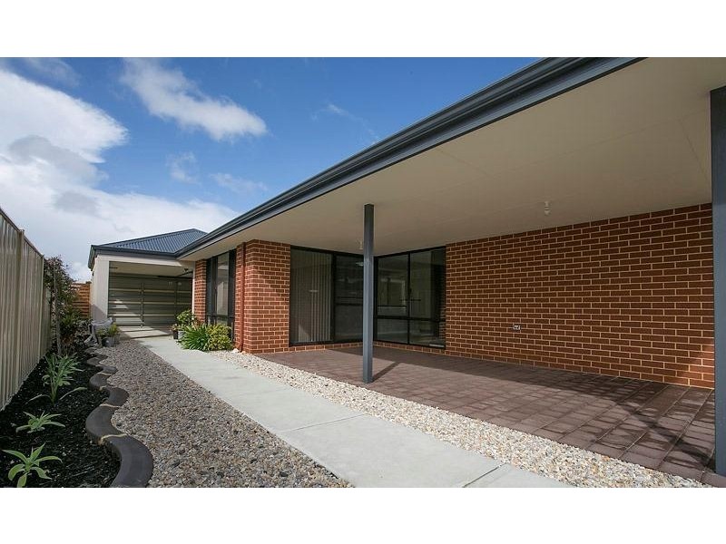 62 Abbey Green Road, Banksia Grove WA 6031