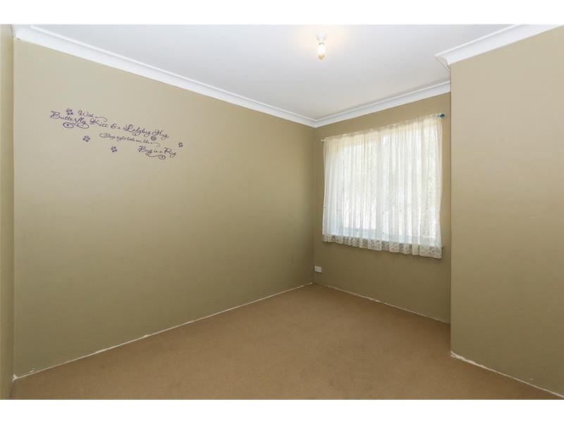 4 Carfax Place, Two Rocks WA 6037