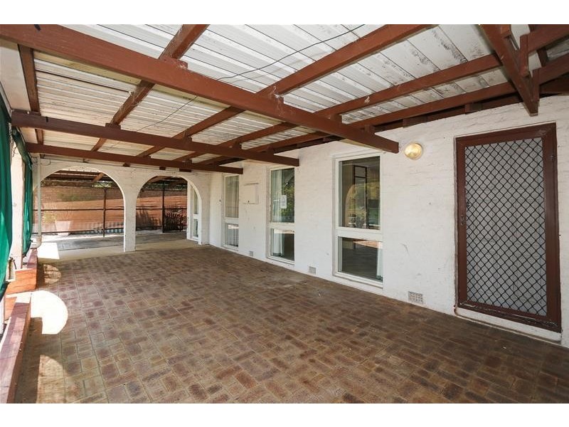 4 Carfax Place, Two Rocks WA 6037