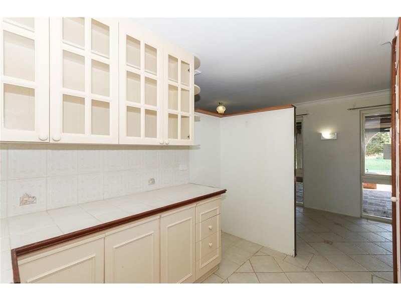 4 Carfax Place, Two Rocks WA 6037