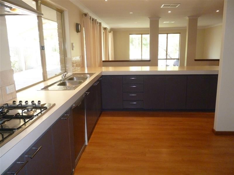 6 Coliban Grove, Joondalup WA 6027