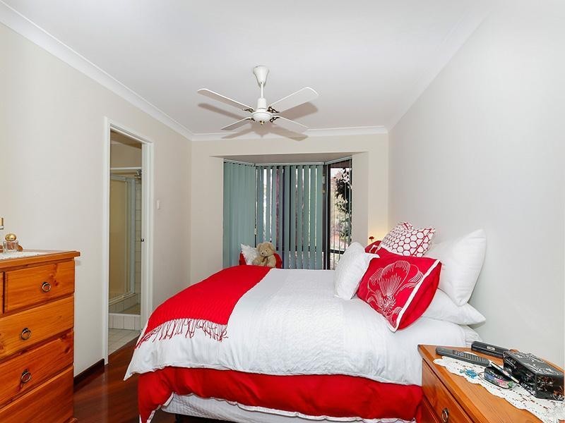 5 Ellara Court, Alexander Heights WA 6064