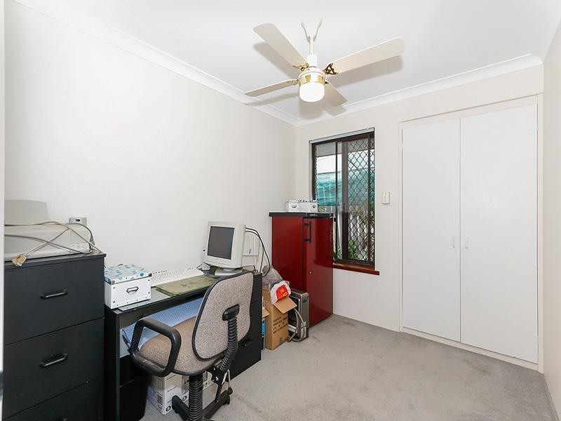 5 Ellara Court, Alexander Heights WA 6064