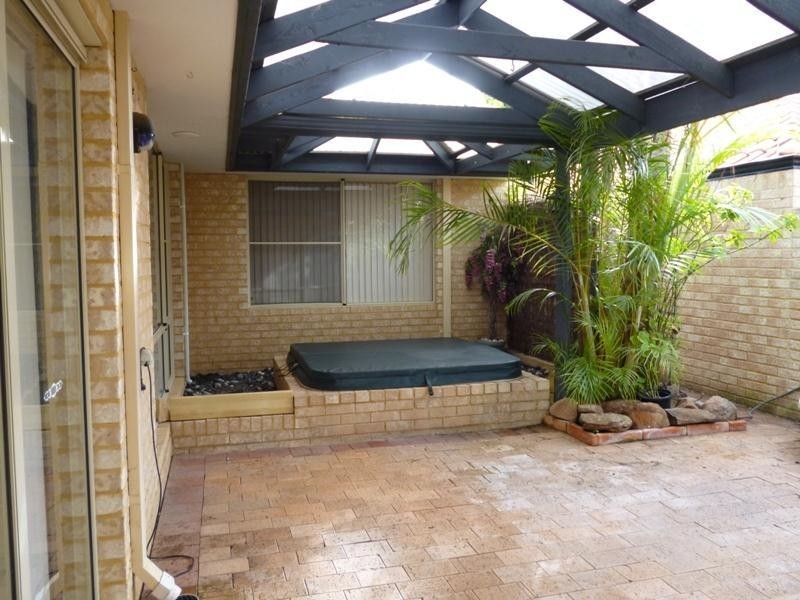 42 Blackfriars Road, Joondalup WA 6027