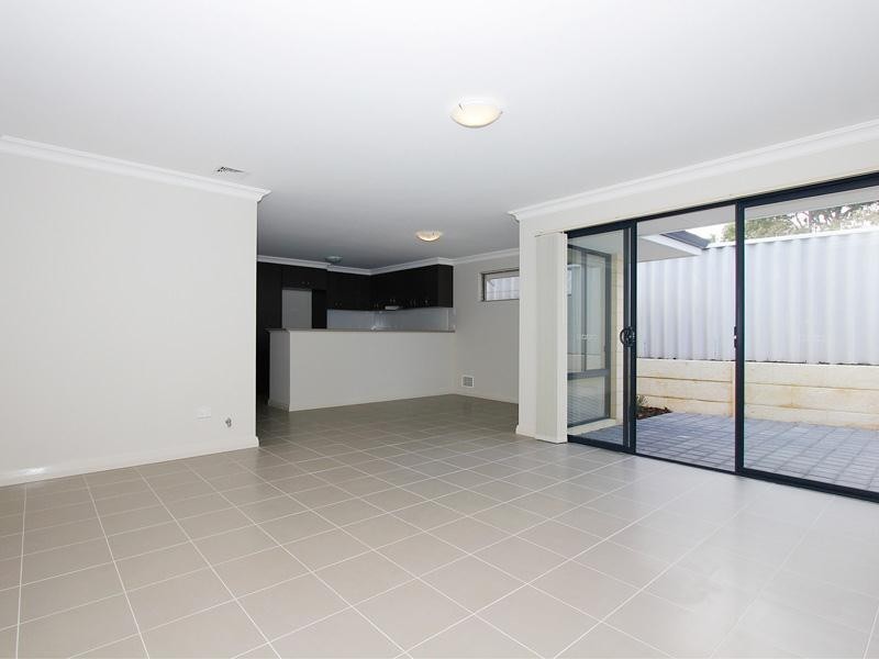 23D Loughton Way, Balga WA 6061