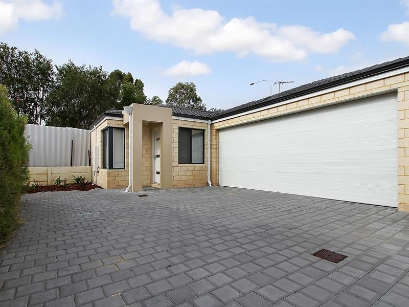 23D Loughton Way, Balga WA 6061