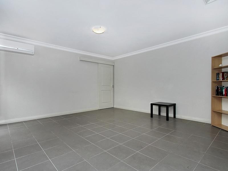 23D Loughton Way, Balga WA 6061