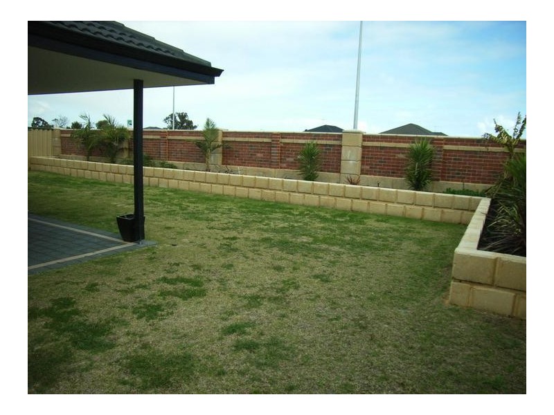 8 Bonnard Crescent, Ashby WA 6065