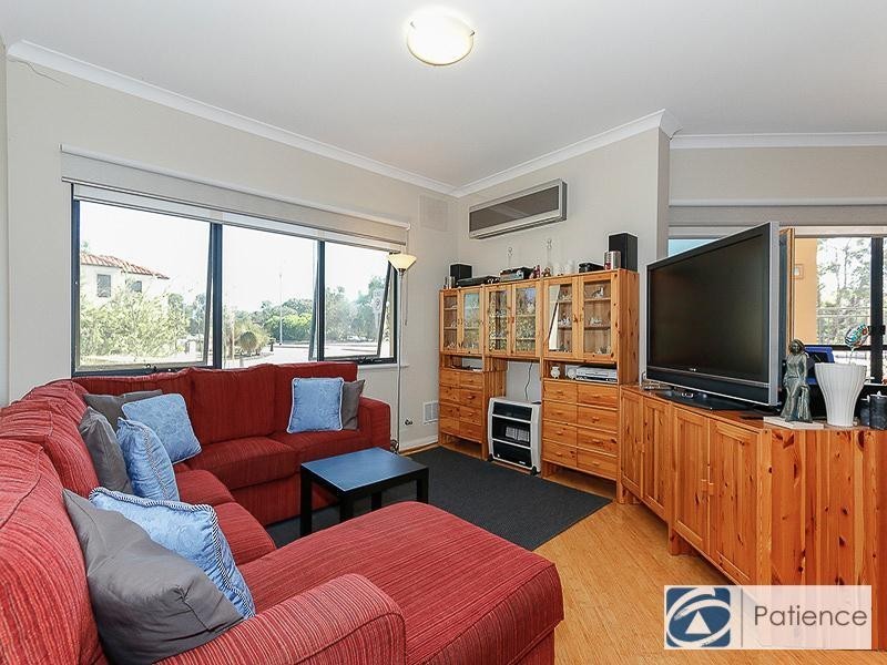 6/160 Lakeside Drive, Joondalup WA 6027