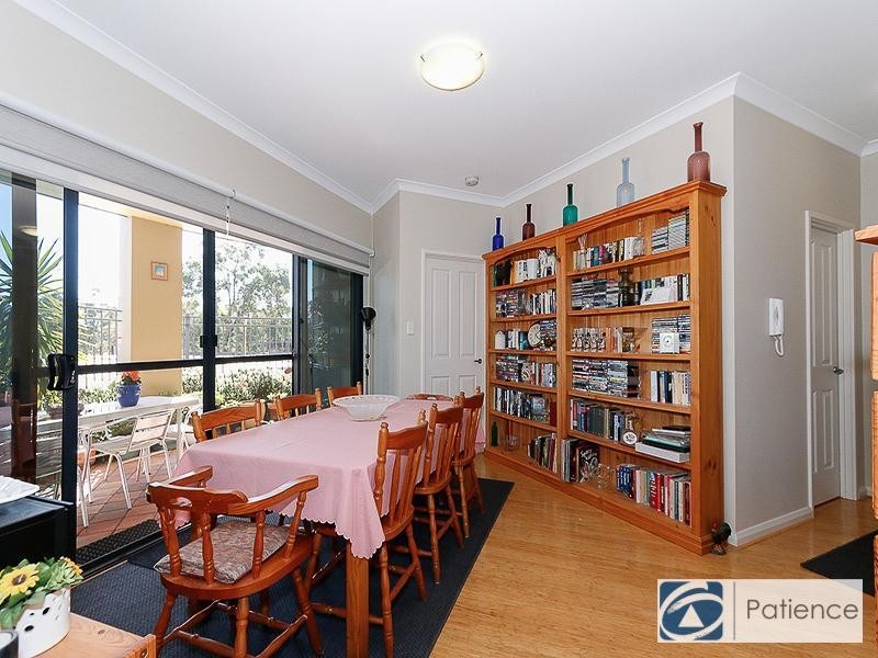 6/160 Lakeside Drive, Joondalup WA 6027