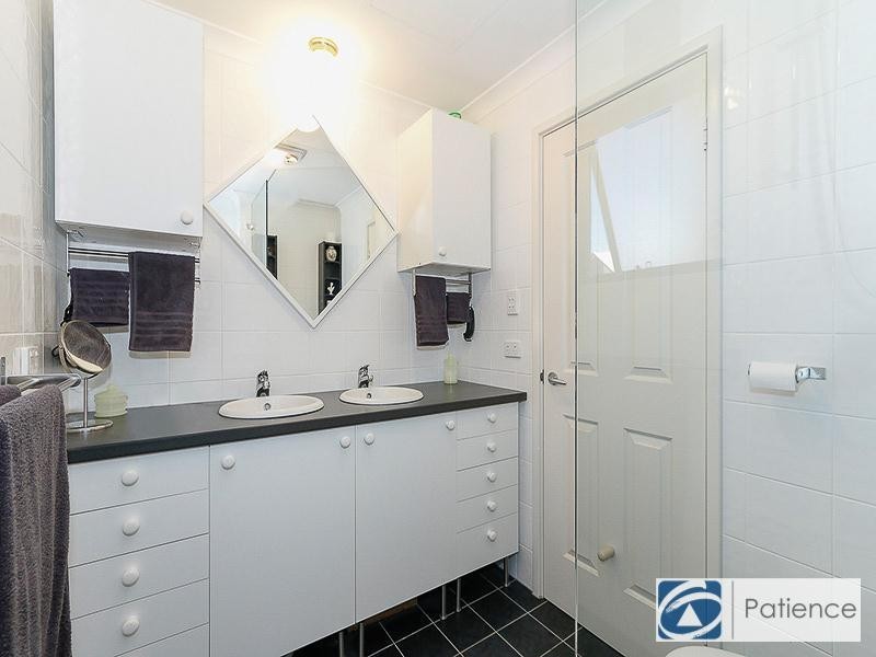 6/160 Lakeside Drive, Joondalup WA 6027