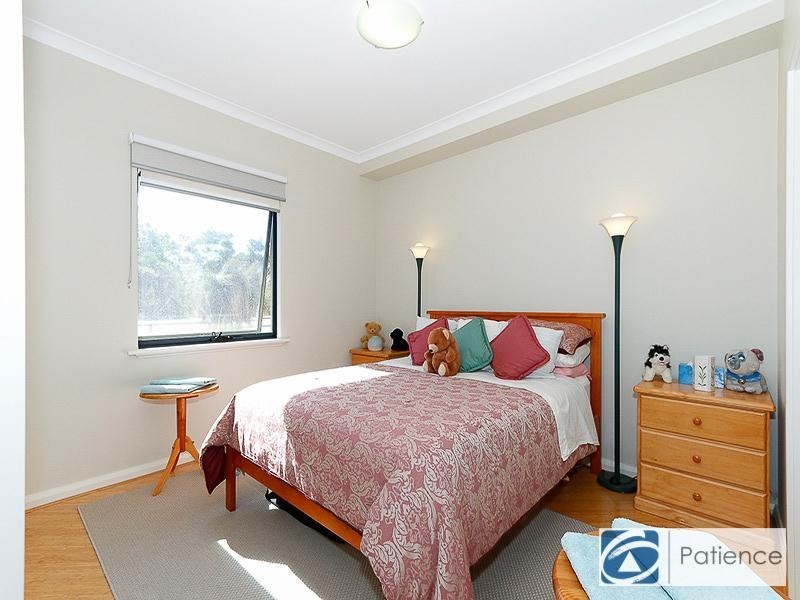 6/160 Lakeside Drive, Joondalup WA 6027