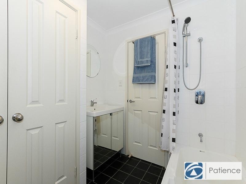 6/160 Lakeside Drive, Joondalup WA 6027