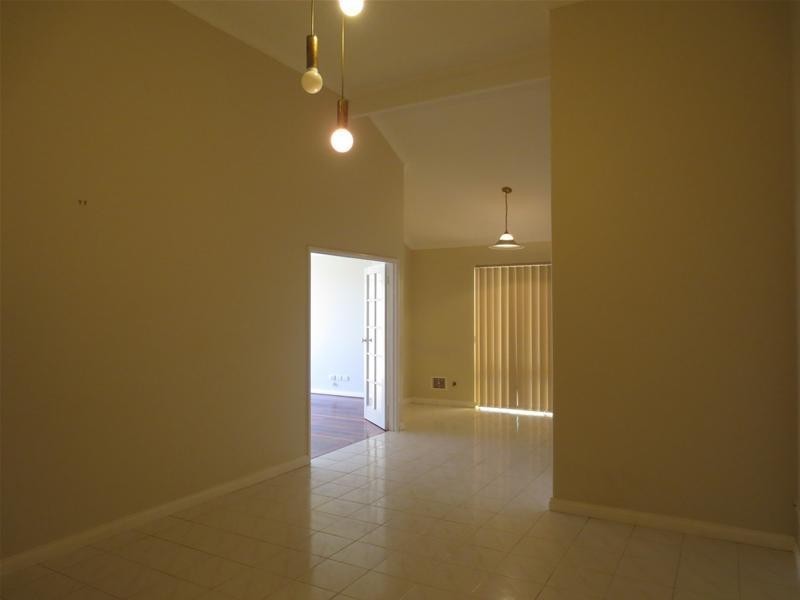 9 Halcyon Place, Ocean Reef WA 6027