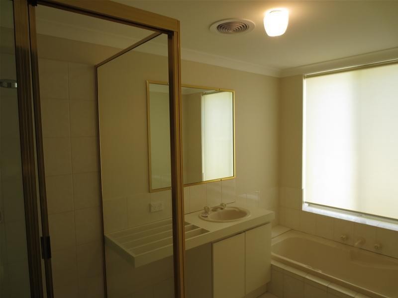 9 Halcyon Place, Ocean Reef WA 6027