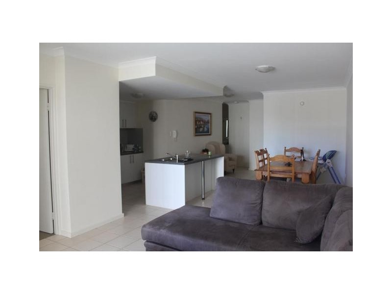 30/5 Eastleigh Loop, Currambine WA 6028