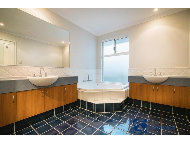 10 Abrolhos Drive, Heathridge WA 6027