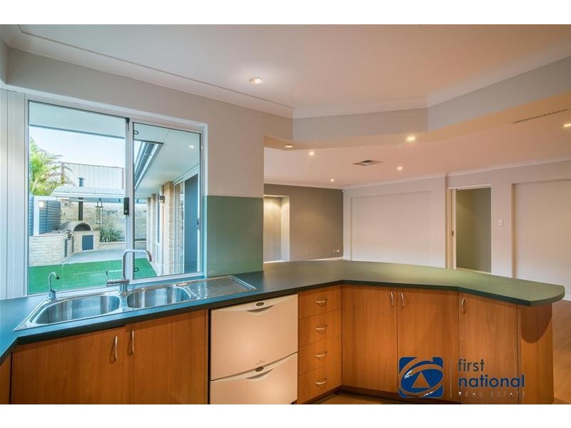 10 Abrolhos Drive, Heathridge WA 6027