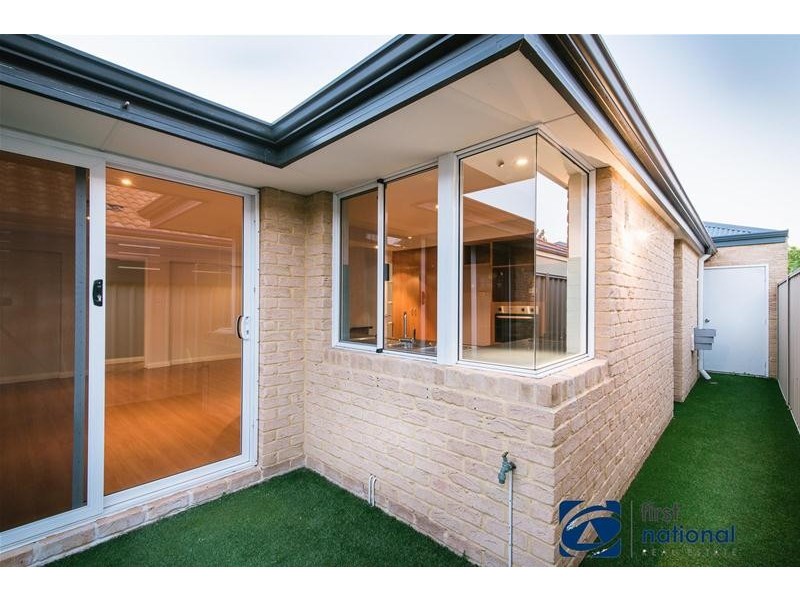 10 Abrolhos Drive, Heathridge WA 6027