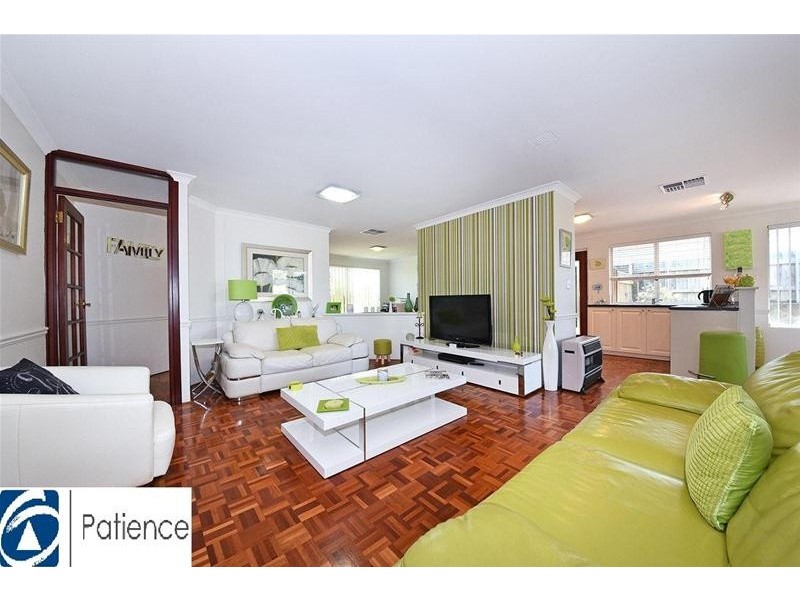 52 La Grange Loop, Currambine WA 6028