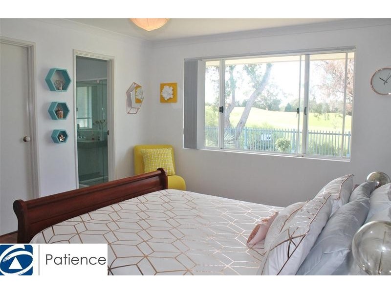 52 La Grange Loop, Currambine WA 6028
