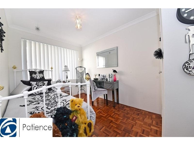 52 La Grange Loop, Currambine WA 6028