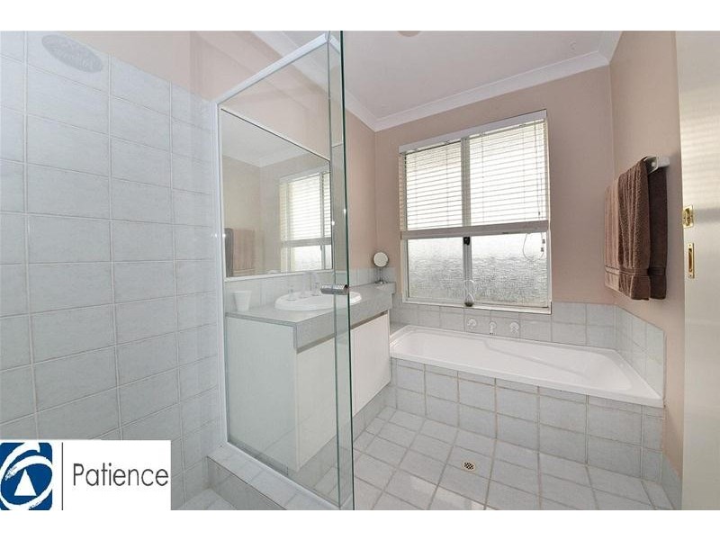 52 La Grange Loop, Currambine WA 6028