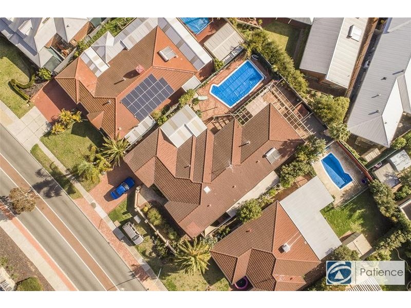 30 Fairway Circle, Connolly WA 6027