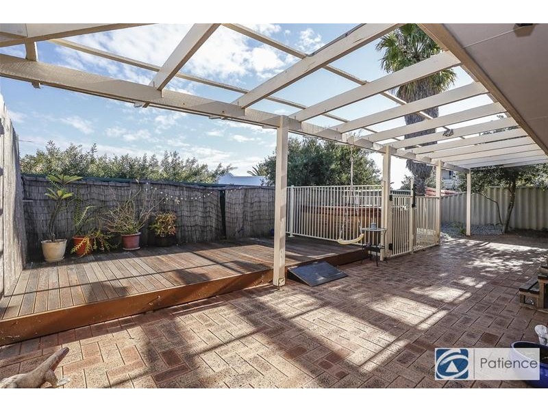 30 Fairway Circle, Connolly WA 6027