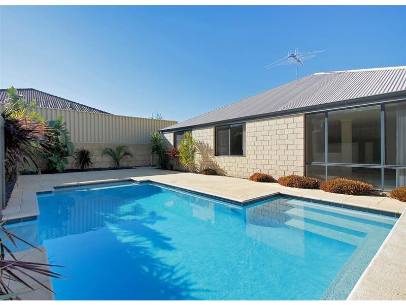 4 Denison Turn, Ridgewood WA 6030