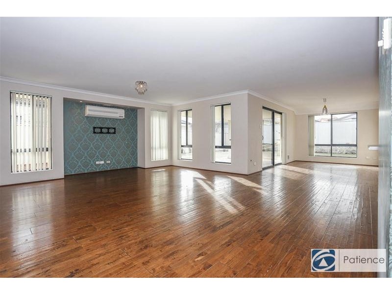 44 Collanda Circuit, Carramar WA 6031