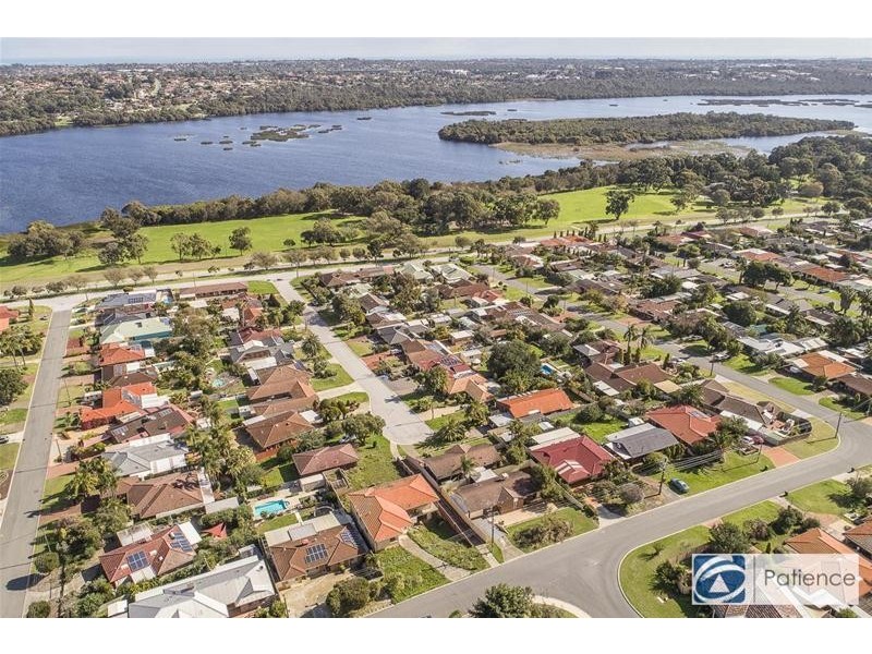 42 Yallambee Crescent, Wanneroo WA 6065