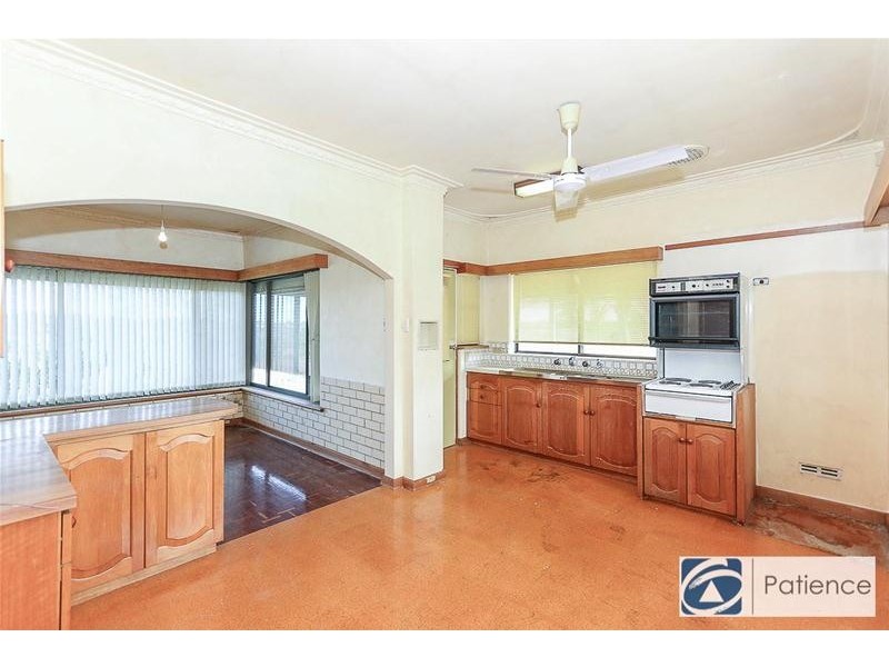 42 Yallambee Crescent, Wanneroo WA 6065