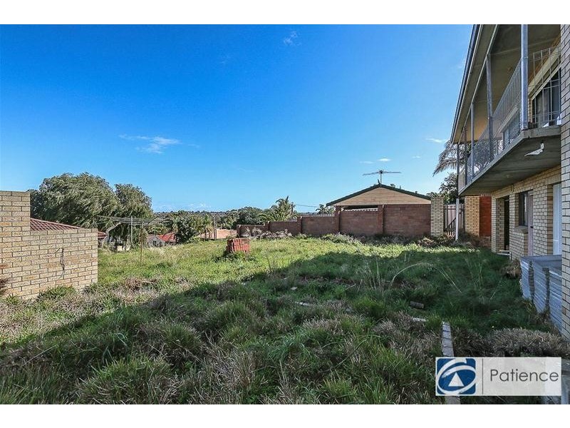 42 Yallambee Crescent, Wanneroo WA 6065