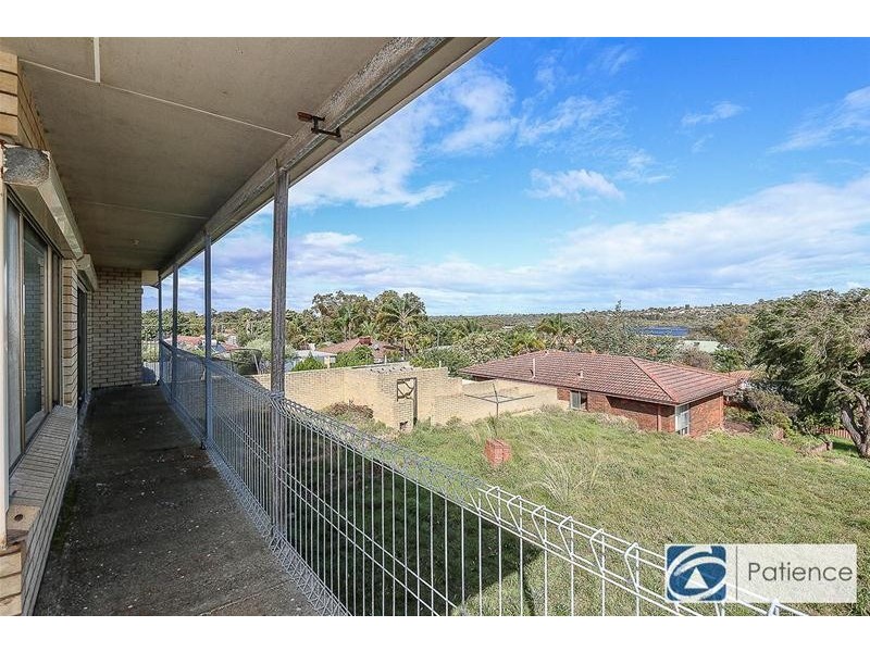 42 Yallambee Crescent, Wanneroo WA 6065