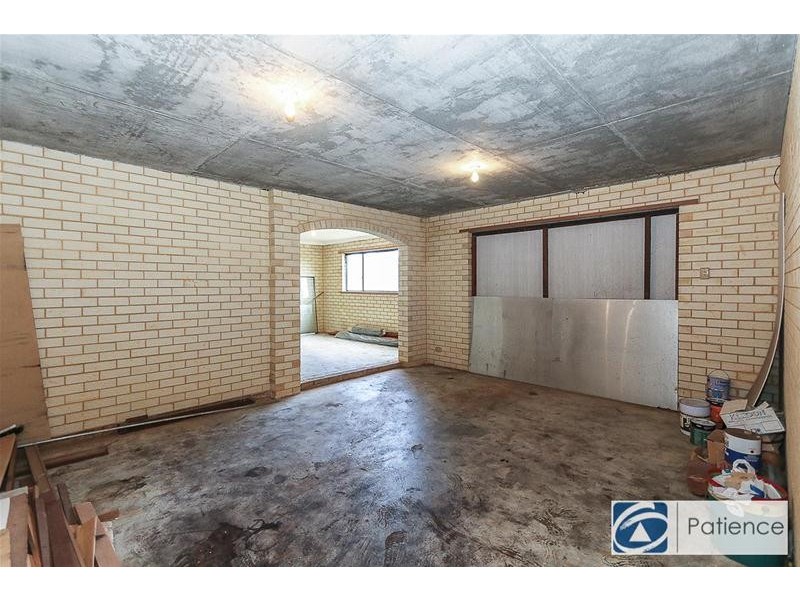 42 Yallambee Crescent, Wanneroo WA 6065