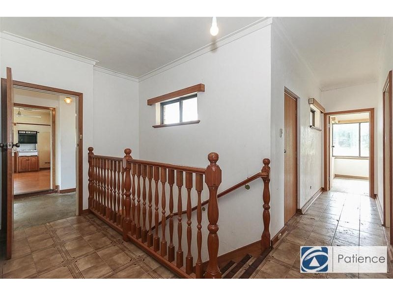 42 Yallambee Crescent, Wanneroo WA 6065