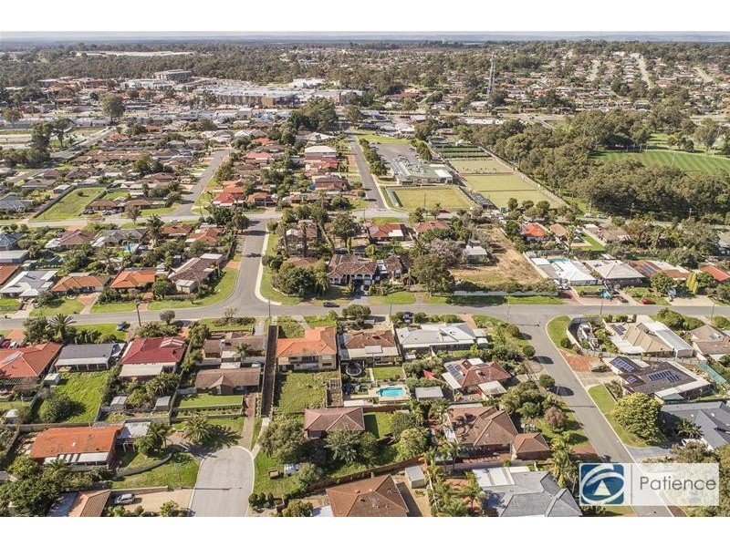 42 Yallambee Crescent, Wanneroo WA 6065