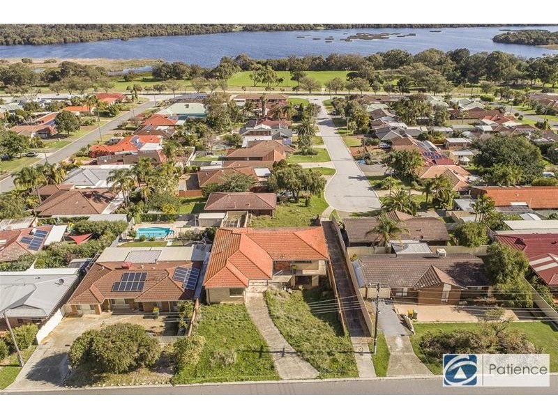 42 Yallambee Crescent, Wanneroo WA 6065