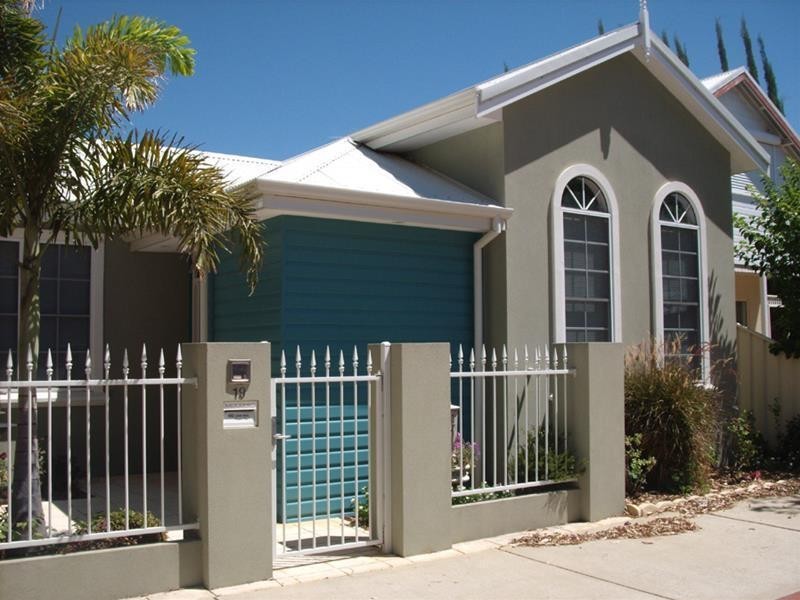 19 Queensbury Road, Joondalup WA 6027