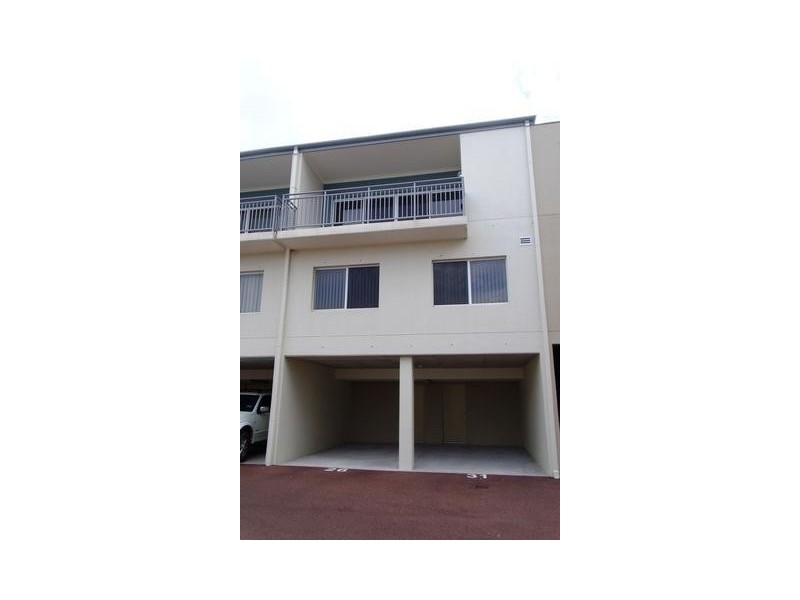 31/10 Pavonia Link, Clarkson WA 6030