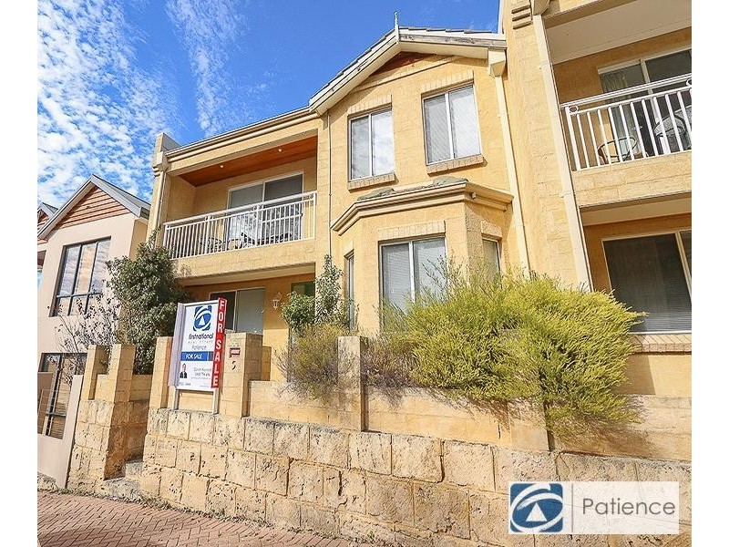 5 Pipit Lane, Joondalup WA 6027