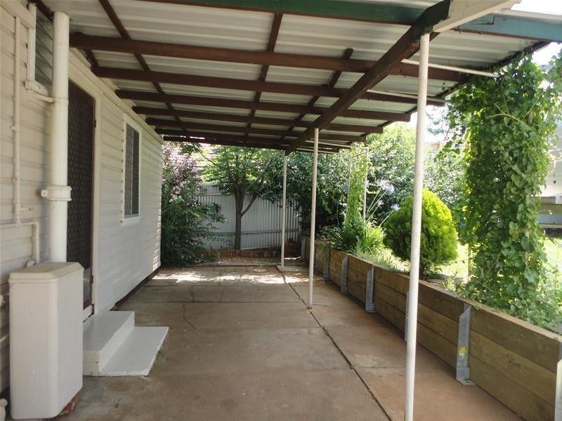 10 Lancaster Avenue, Tamworth NSW 2340