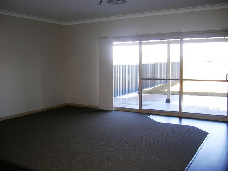 88 The Heights, Tamworth NSW 2340