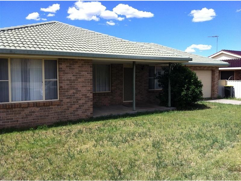 50 Susanne Street, Tamworth NSW 2340