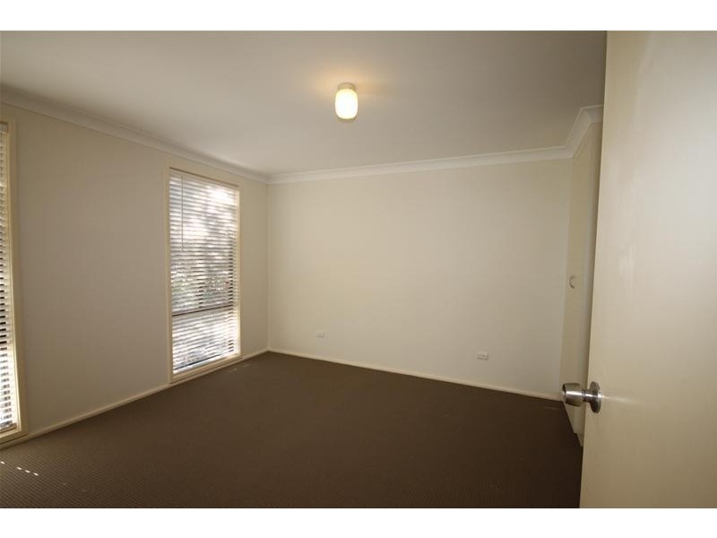 5 Woodbury Crescent, Tamworth NSW 2340