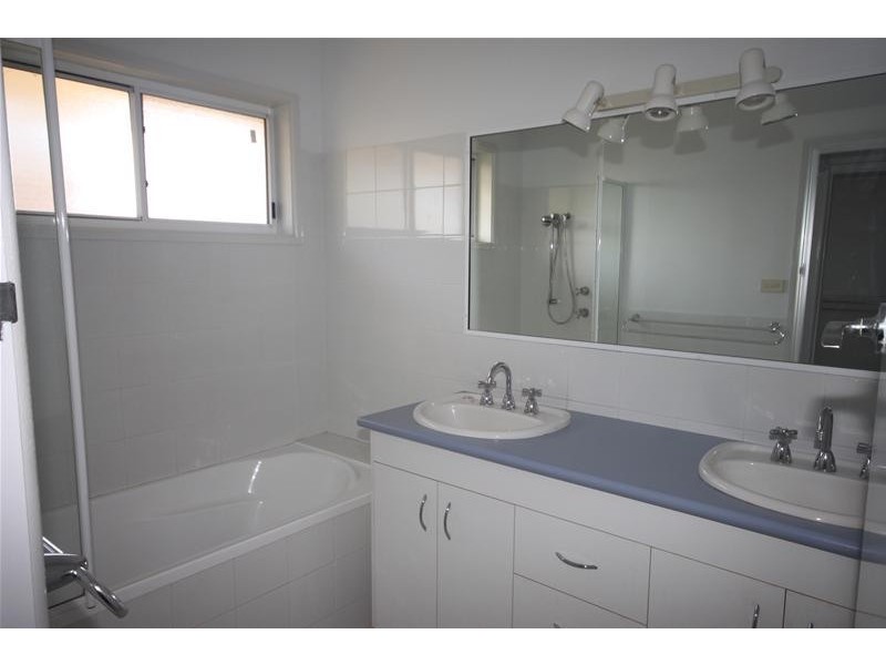 7 Grant Street, Tamworth NSW 2340