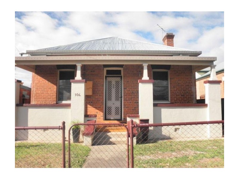 106 Belmore Street, Tamworth NSW 2340