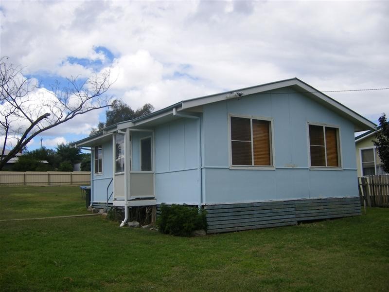 10 Henry Street, Werris Creek NSW 2341